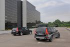 148678_Volvo_V70_Black_Edition_links_und_Volvo_XC70_Black_Edition_rechts.jpg