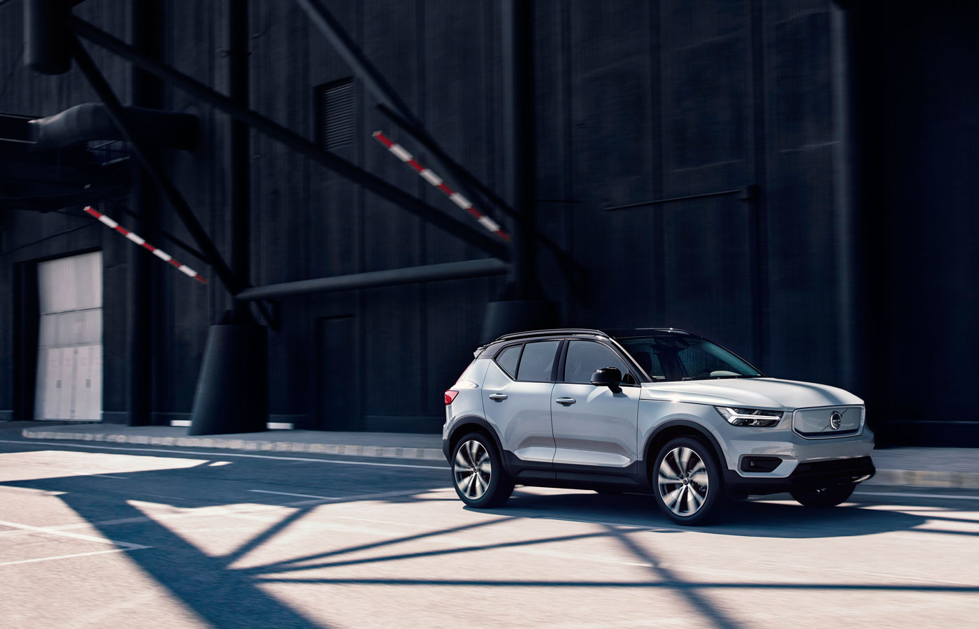 Vollelektrischer Volvo XC40 Recharge P8 AWD ab sofort zu Preisen ab 62.000 Euro bestellbar