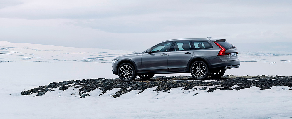 Volvo von seiner abenteuerlichen Seite:  Weltpremiere für den neuen Volvo V90 Cross Country